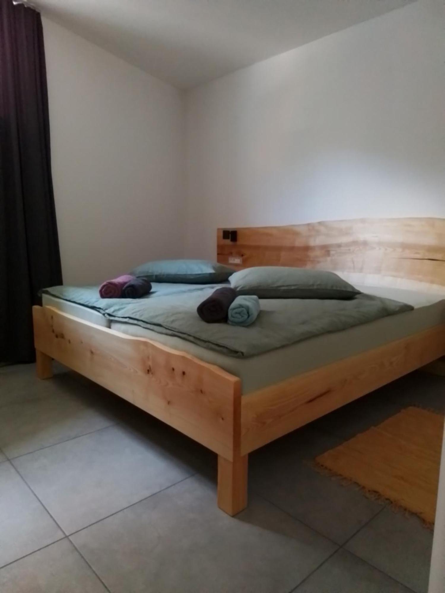 Apartment Hisa Za Gradom Kobarid